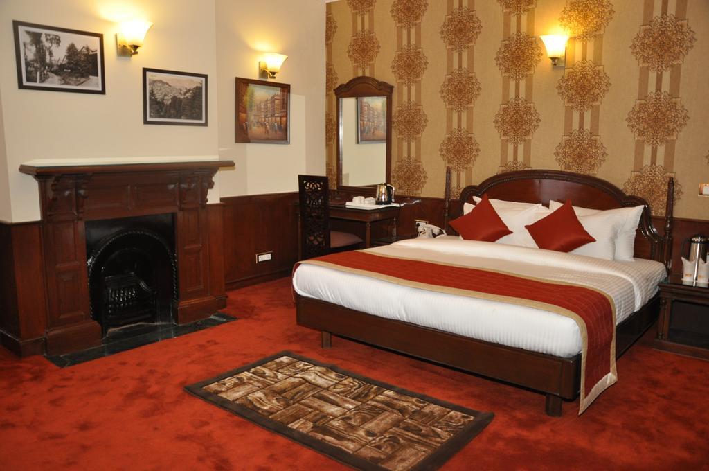 Hotel Southgate شيملا الغرفة الصورة